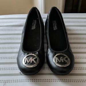 Michael kors flats